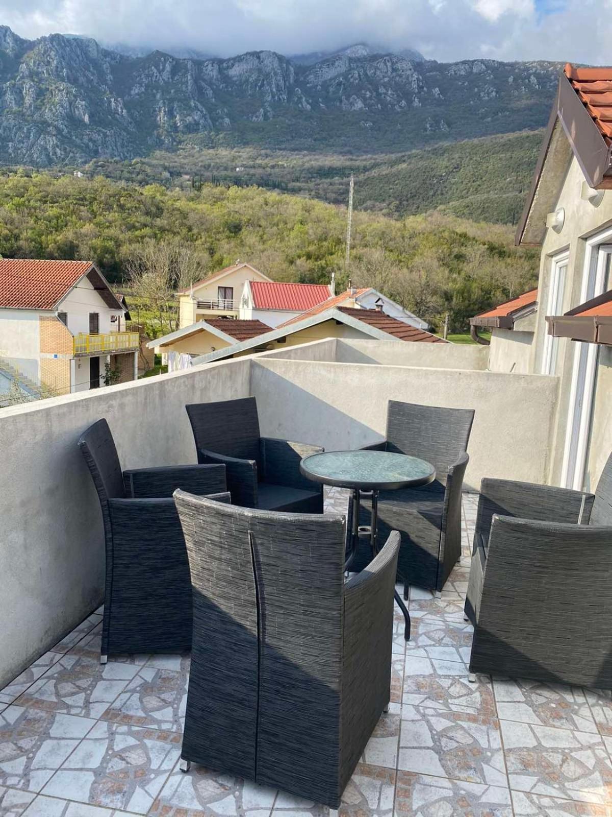 Apartmani Zelenika Herceg Novi Kamer foto